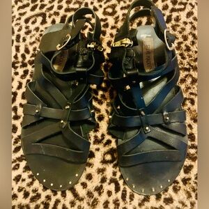 Steve Madden Black Strappy Zeusss Sandals 6.5M